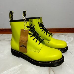 NWT Dr Martens 1460 Smooth Leather Boots Mens Size 12 Neon Yellow Combat NEW